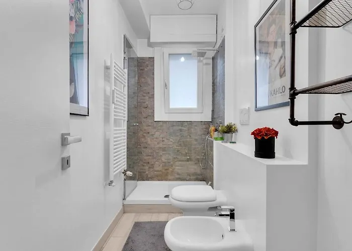 Colori E Stile Sui Navigli 밀라노