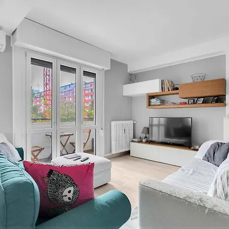 Colori E Stile Sui Navigli Apartamento